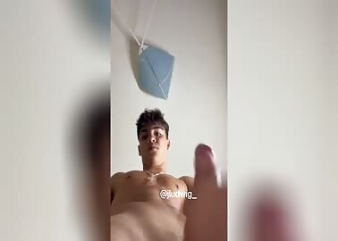 freakysam7945